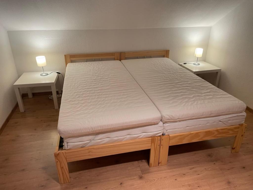 Ferienwohnung An Der Romantischen Strasse Direkt A3 Und A81 Eisingen  Ngoại thất bức ảnh