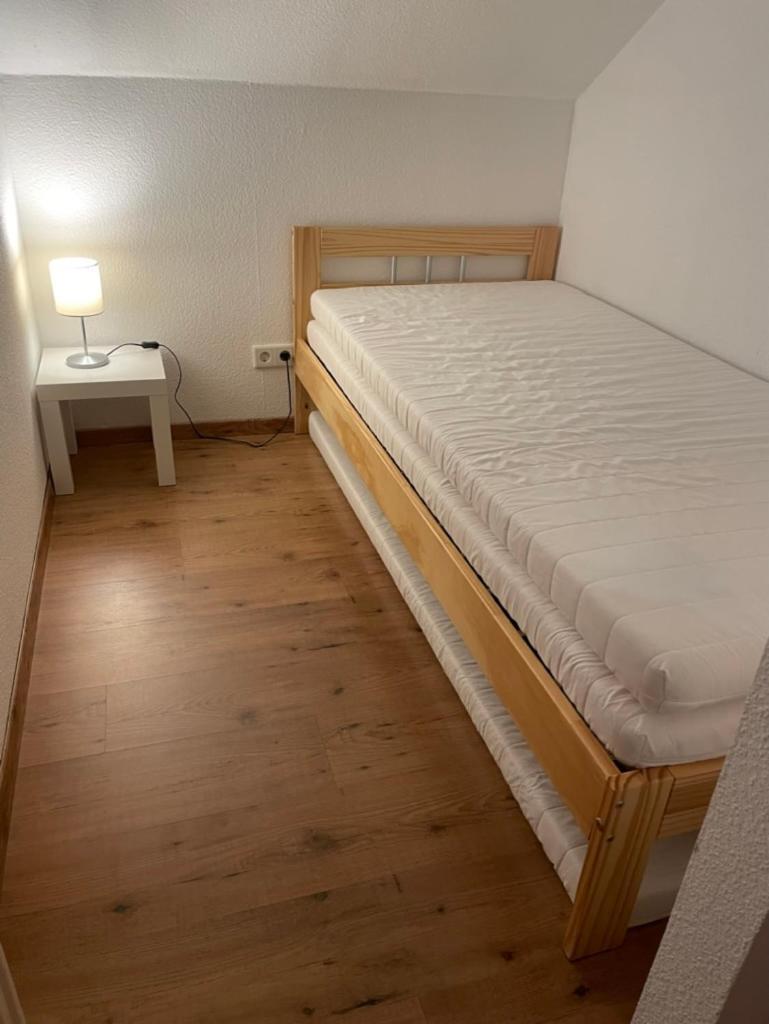 Ferienwohnung An Der Romantischen Strasse Direkt A3 Und A81 Eisingen  Ngoại thất bức ảnh